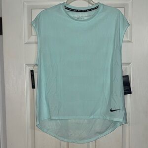 Nike Women's Aqua Muscle Tee